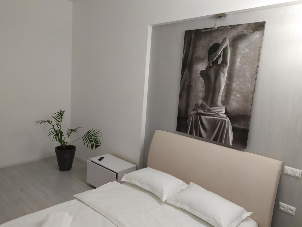 Galicia Apartments Lviv Bagian luar foto